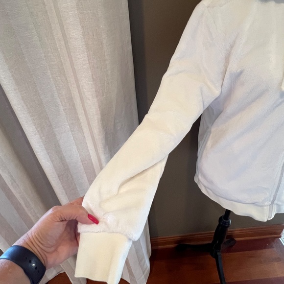 The North Face White Hooded Jacket - Picture 6 of 15